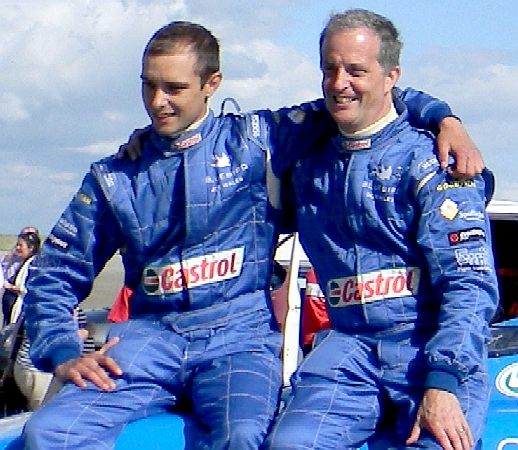 Father and Son team crashes car at Pendine Sands