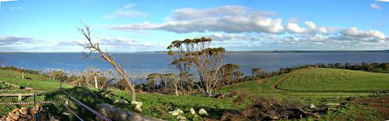 Lake Dumbleyung full of water