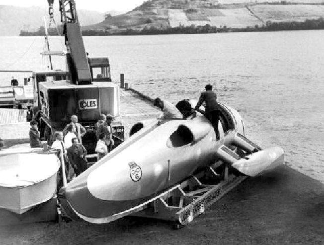 John Cobb's Crusader at Lock Ness