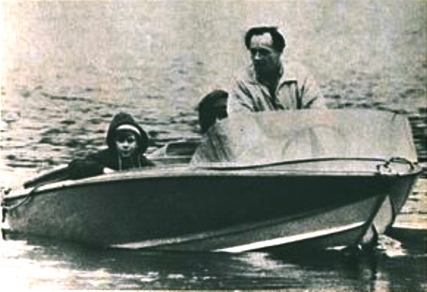 Donald Campbell on Coniston Water with Martin Shaw 1967