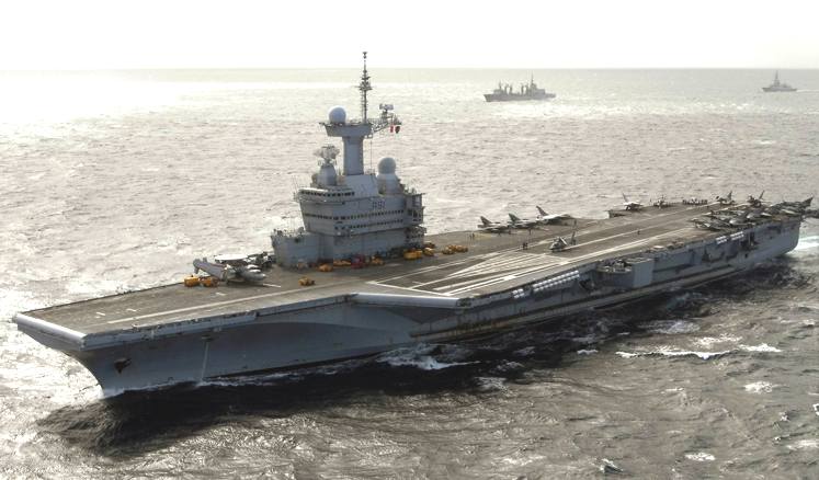 The aircraft carrier Charles de Gaul