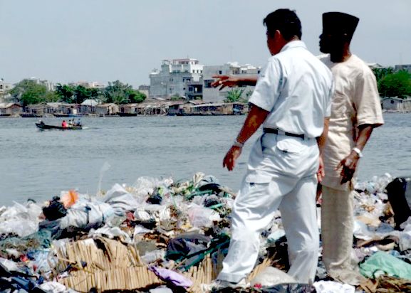 Benin plastic waste waiting to be dumped