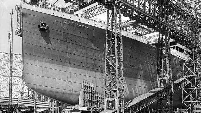 The Titanic cruise liner under construction
