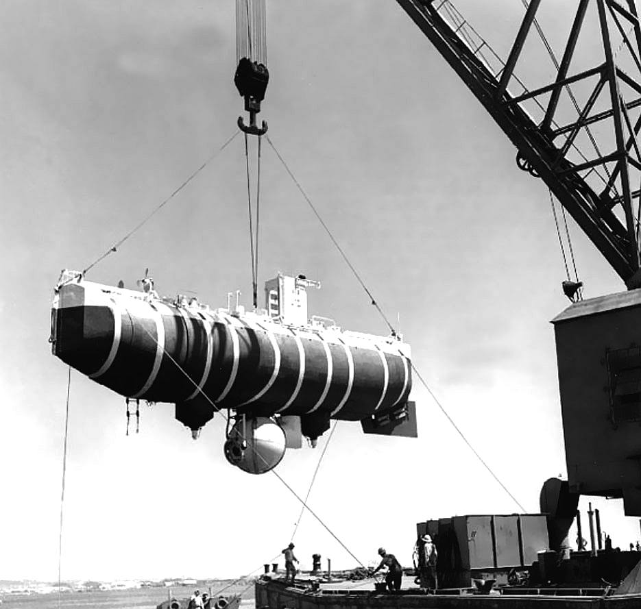 1959 - Trieste Bathyscaphe loading