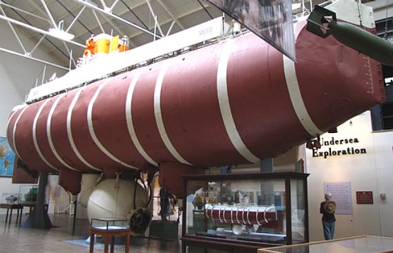 ShkXtreme on X: #Bathyscaphe #Trieste #Bathysphere: record